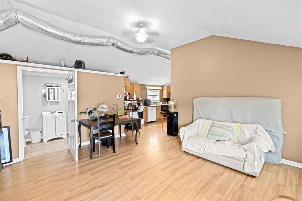 Single Family Residence at 2783 Cranberry Hwy, Wareham MA 02571, photo 32 of 42