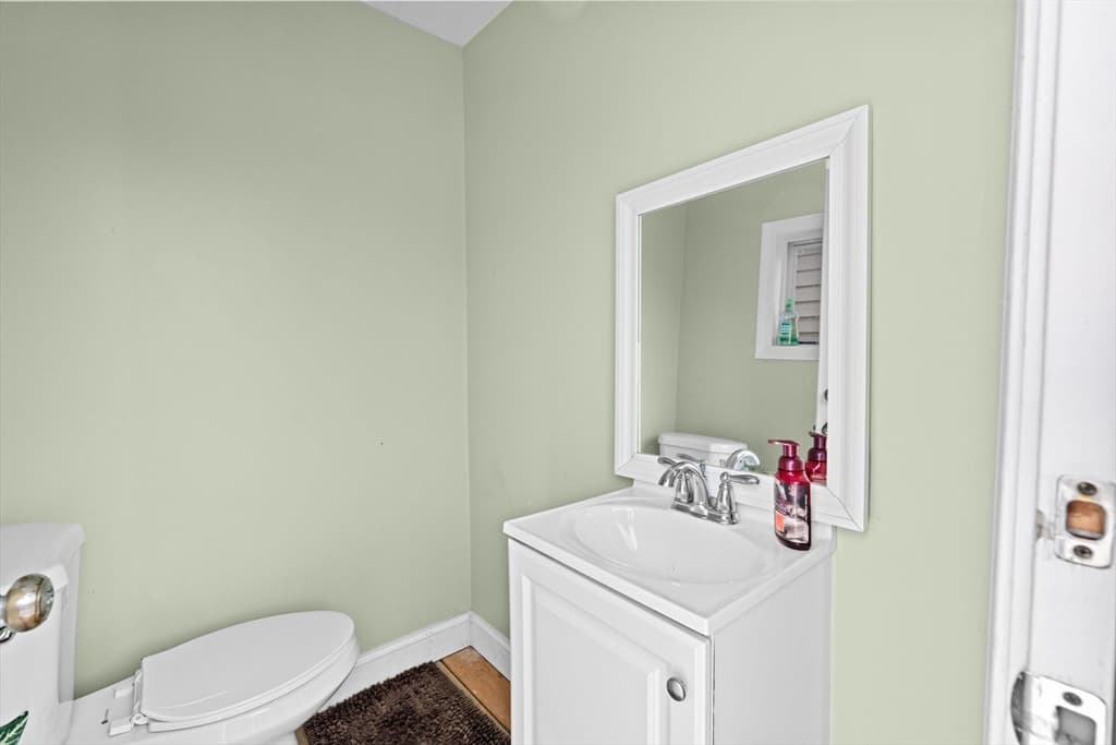 Multi Family at 2783 Cranberry Hwy, Wareham MA 02571, Wareham, photo 20 of 42