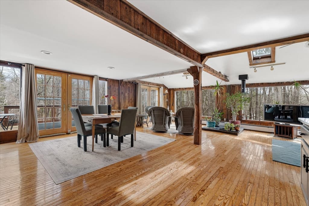 Single Family Residence at 14 Maple Street, Sturbridge MA 01566, Sturbridge, photo 24 of 37