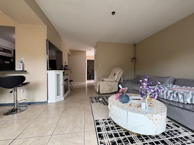 Condominium at 64 Laurelwood Dr # 64, Stoughton MA 02072, photo 5 of 17