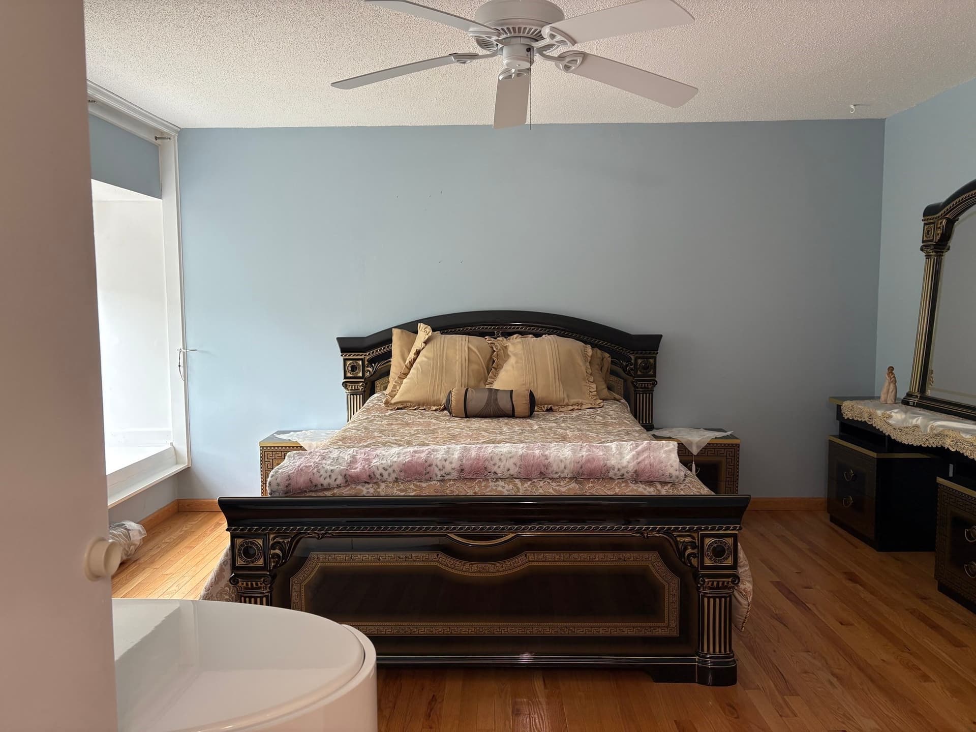 Condominium at 64 Laurelwood Dr # 64, Stoughton MA 02072, photo 11 of 17
