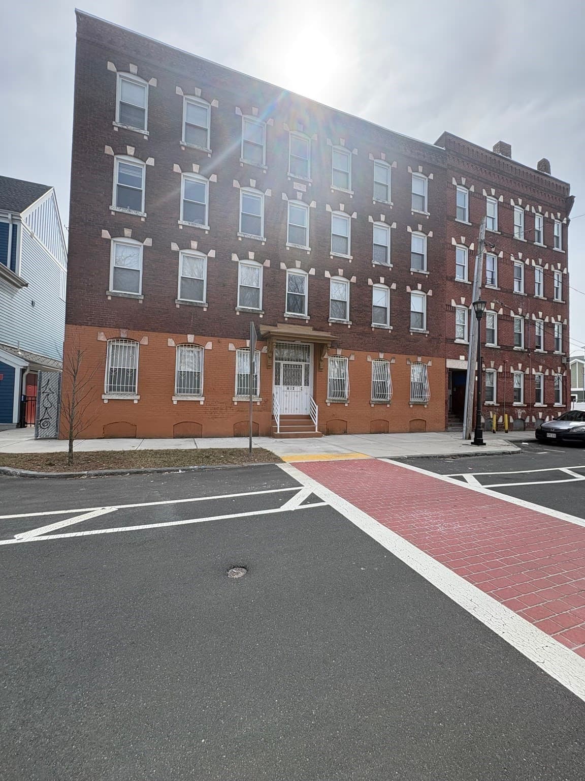 632 S East, Holyoke MA 01040
