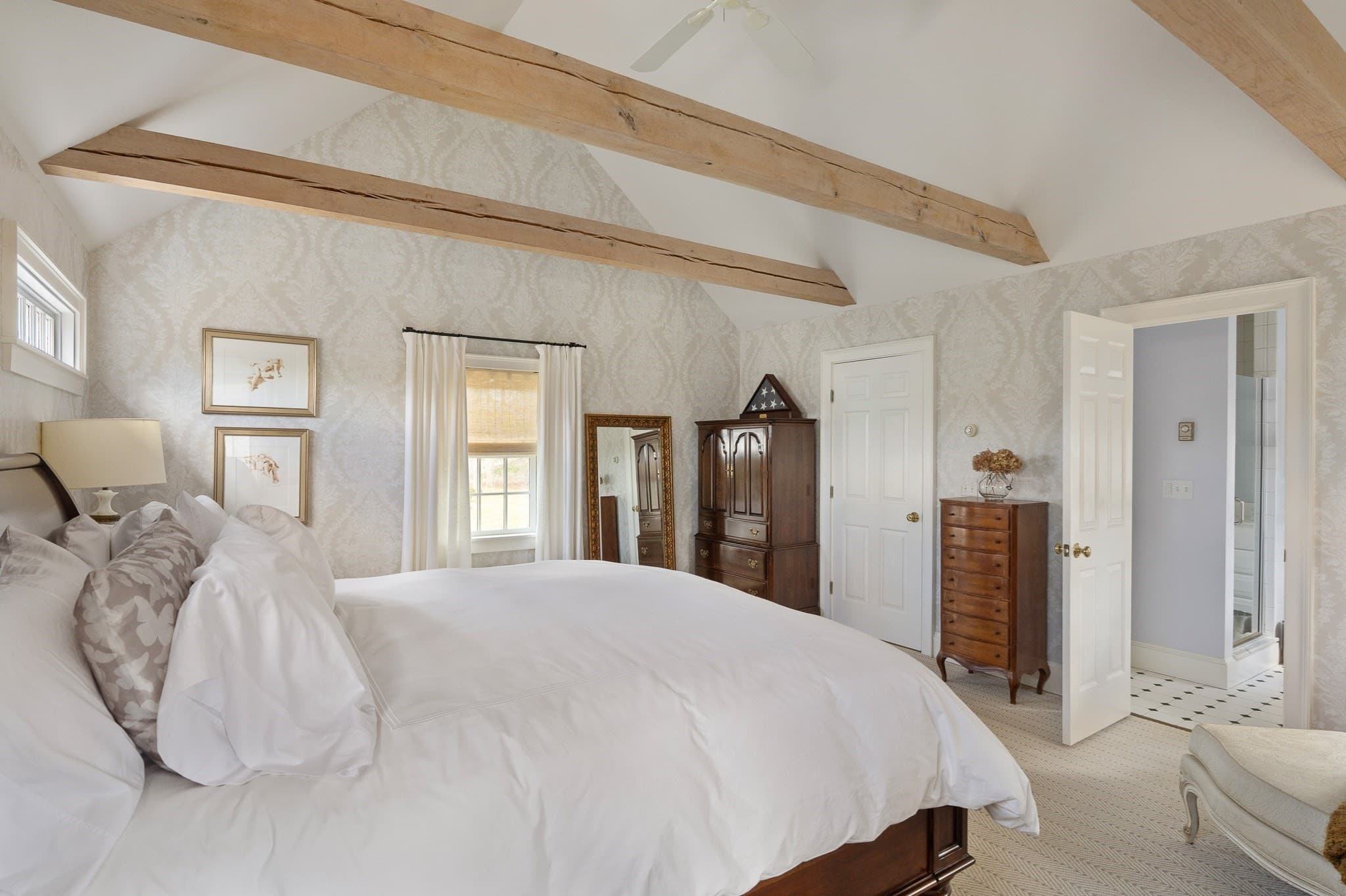 Single Family Residence at 2 Bold Meadow Road, Edgartown MA 02539, photo 10 of 28