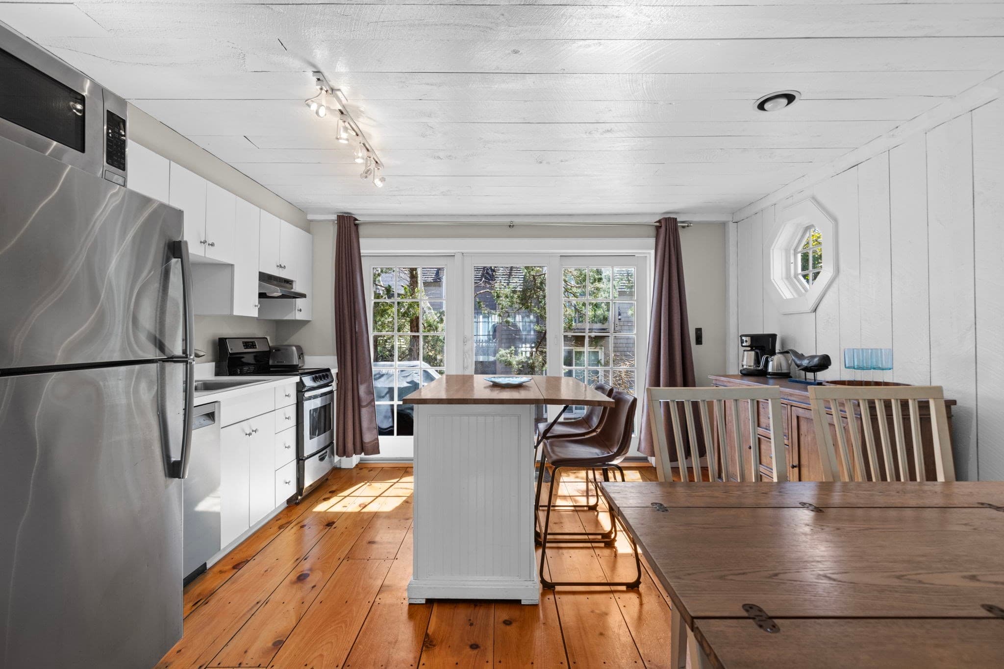 Condominium at 4 Hyannis Point Rd # 4, Mashpee MA 02649, photo 18 of 39