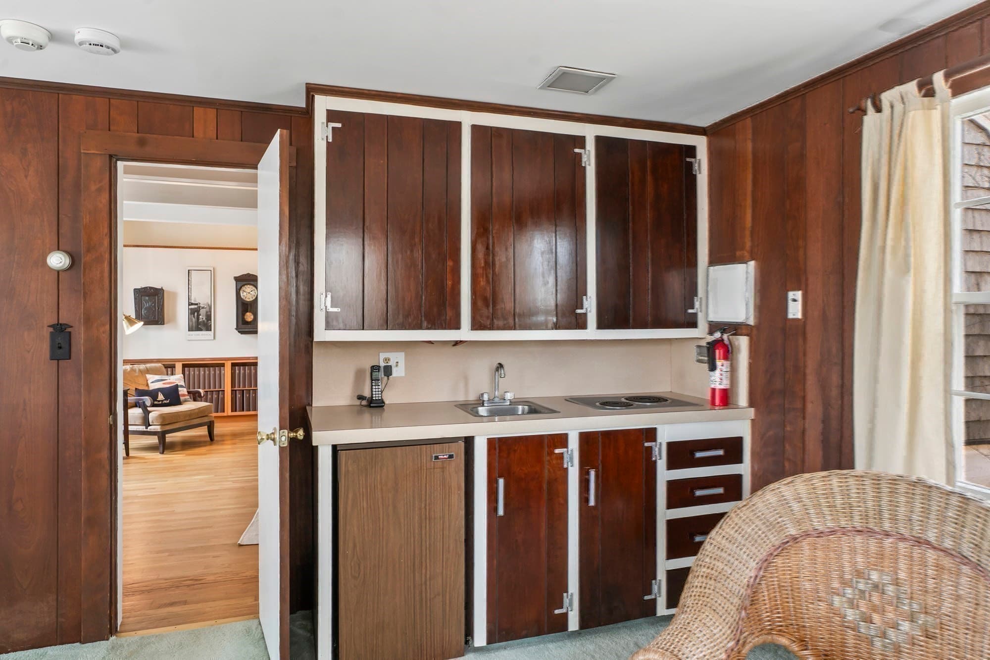 Single Family Residence at 94 Weaver Lane, Tisbury MA 02568, photo 20 of 37