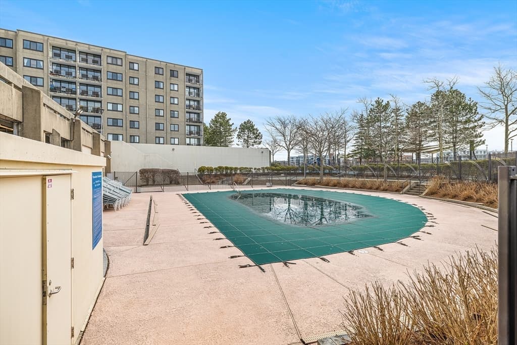 Condominium at 51 Broad Reach, Weymouth MA 02191, photo 23 of 32