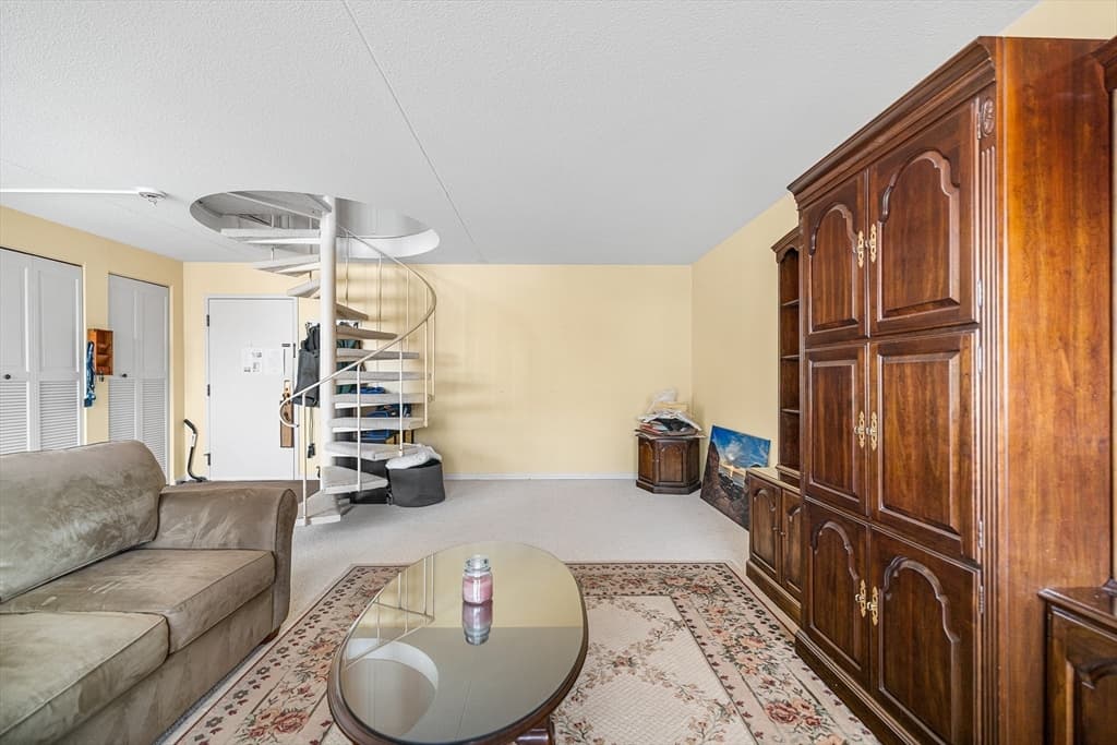 Condominium at 51 Broad Reach, Weymouth MA 02191, photo 3 of 32