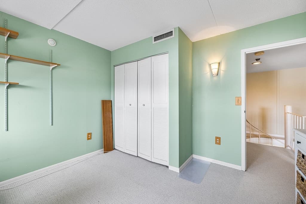 Condominium at 51 Broad Reach, Weymouth MA 02191, photo 18 of 32