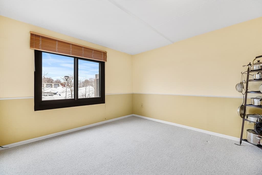 Condominium at 51 Broad Reach, Weymouth MA 02191, photo 8 of 32