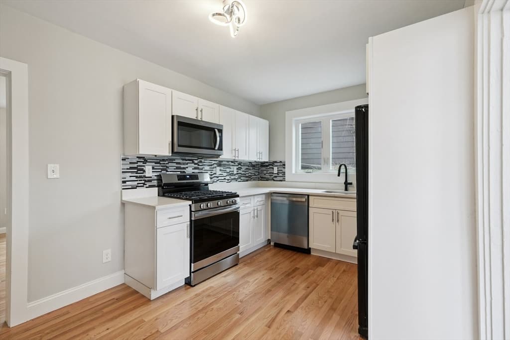 2 Family - 2 Units Up/Down at 49 Jamaica St, Boston MA 02130, photo 9 of 37