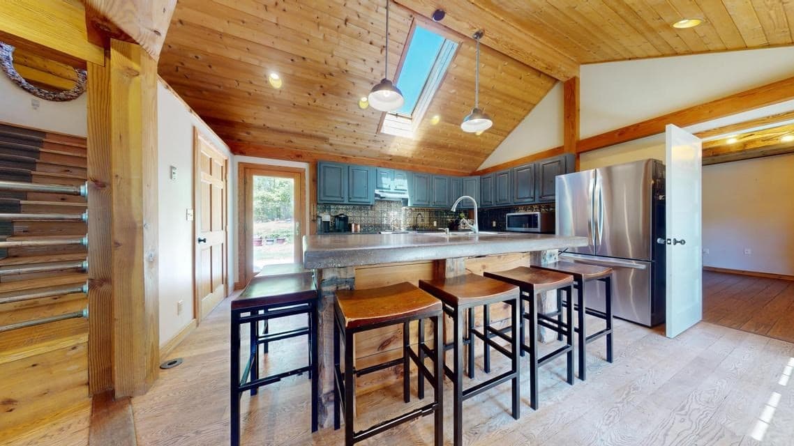 Single Family Residence at 2 Maple Swamp Rd, Sandwich MA 02537, photo 4 of 42