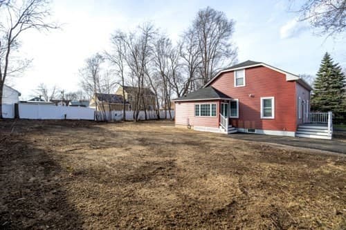 Single Family Residence at 161 11th Street, Leominster MA 01453, photo 3 of 23