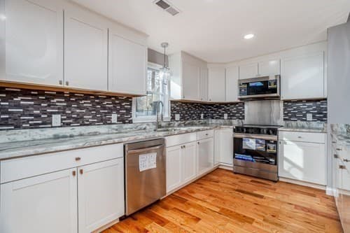 Single Family Residence at 161 11th Street, Leominster MA 01453, photo 4 of 23