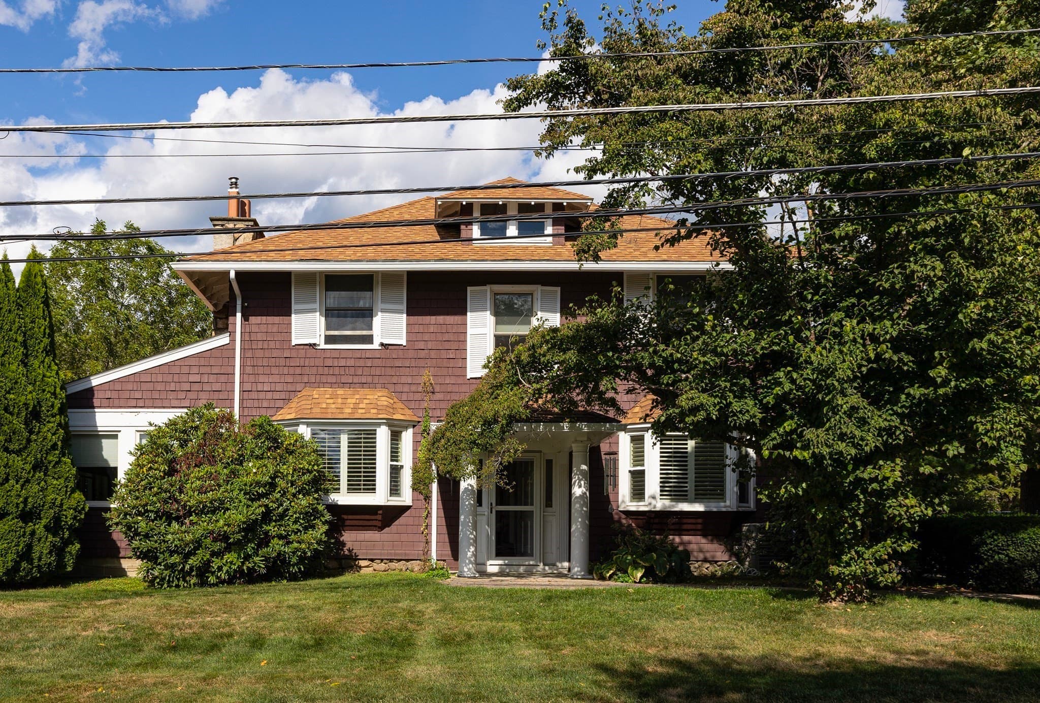 Single Family Residence at 27 Old Upton Rd, Grafton MA 01519, photo 5 of 41