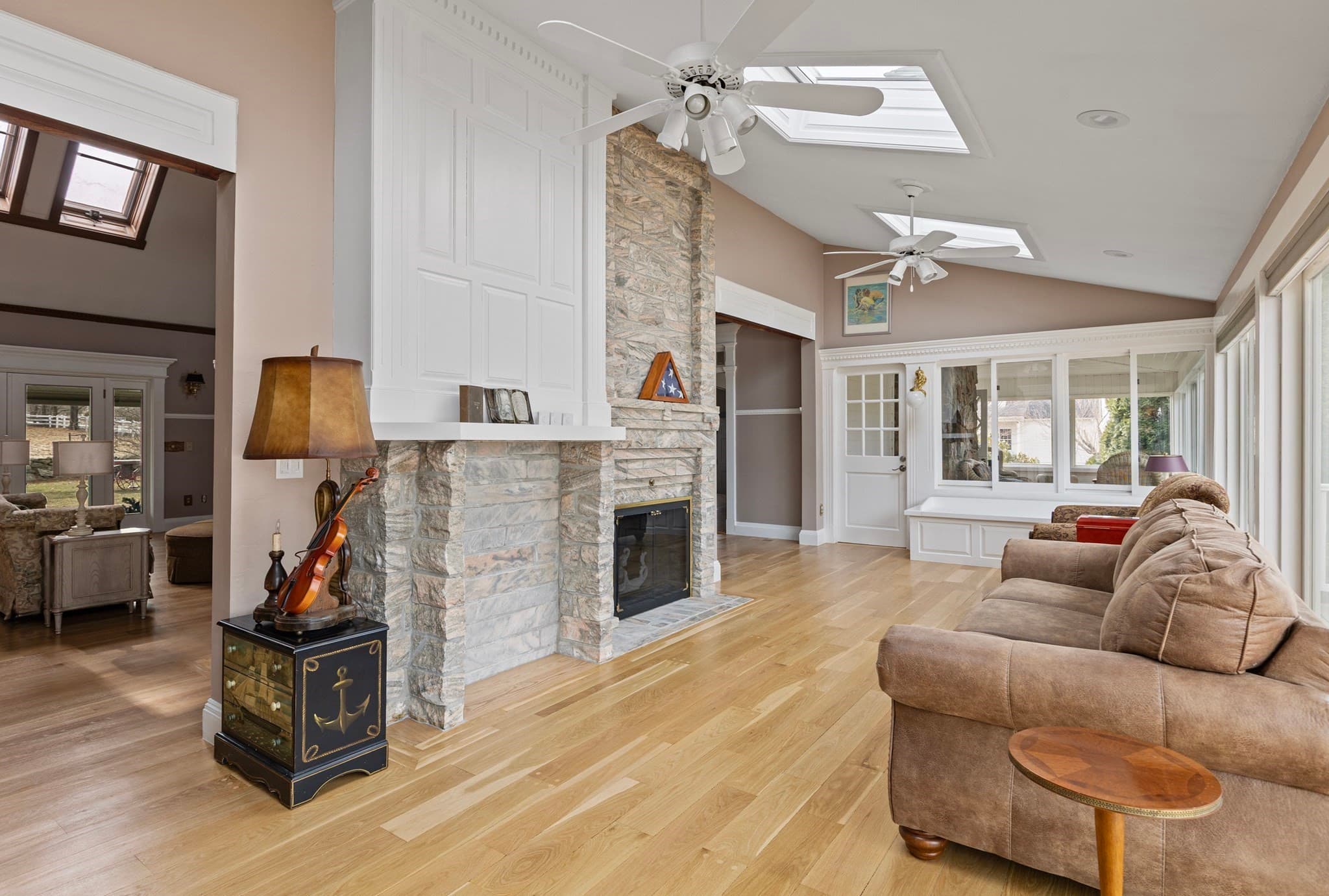 Single Family Residence at 27 Old Upton Rd, Grafton MA 01519, photo 15 of 41