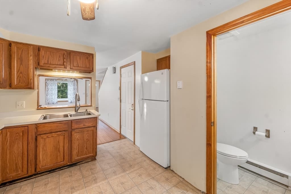 29-A Chilmark St, Worcester MA 01604 photo 7