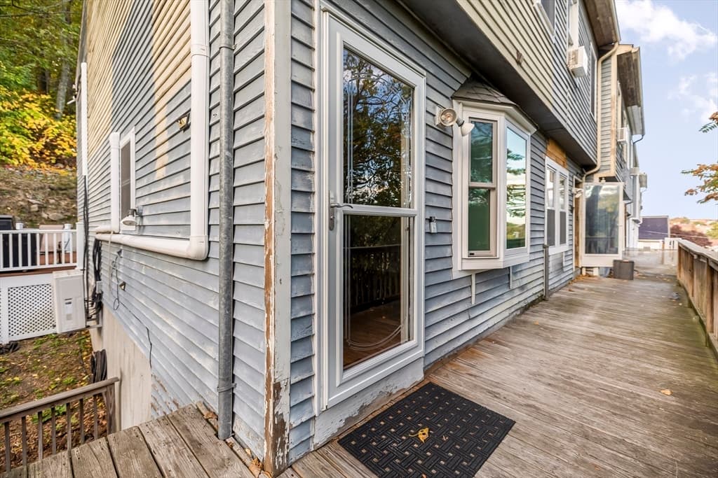 29-A Chilmark St, Worcester MA 01604 photo 24