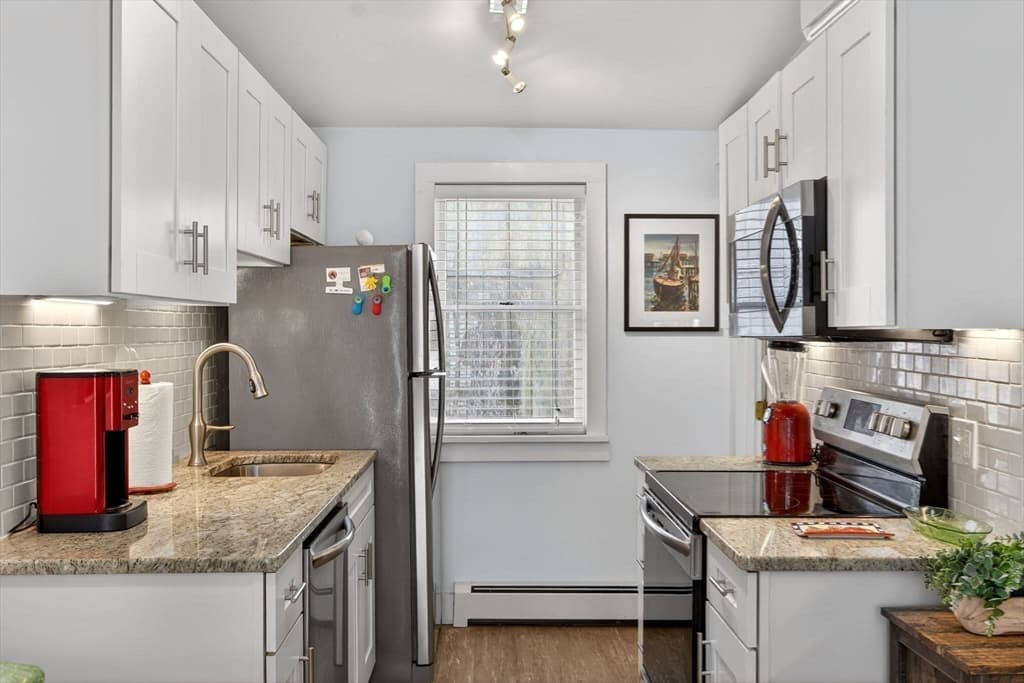 Condominium at 235 Bradford Street Unit 3, Provincetown MA 02657, Provincetown, photo 18 of 24