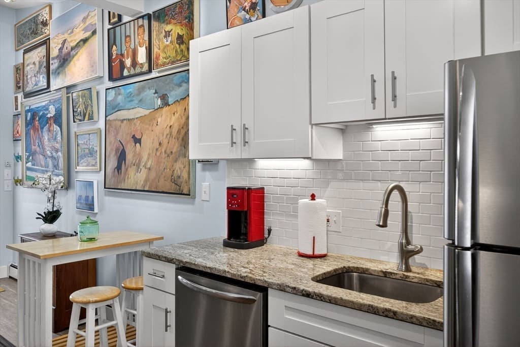 Condominium at 235 Bradford Street Unit 3, Provincetown MA 02657, Provincetown, photo 19 of 24