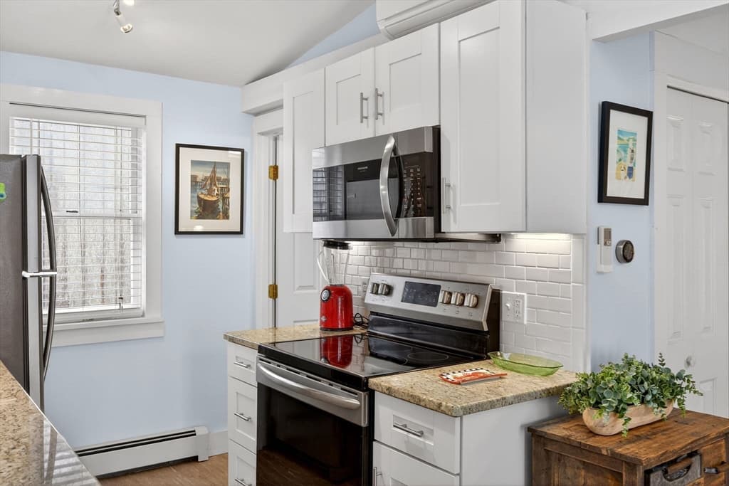 Condominium at 235 Bradford Street Unit 3, Provincetown MA 02657, Provincetown, photo 8 of 24