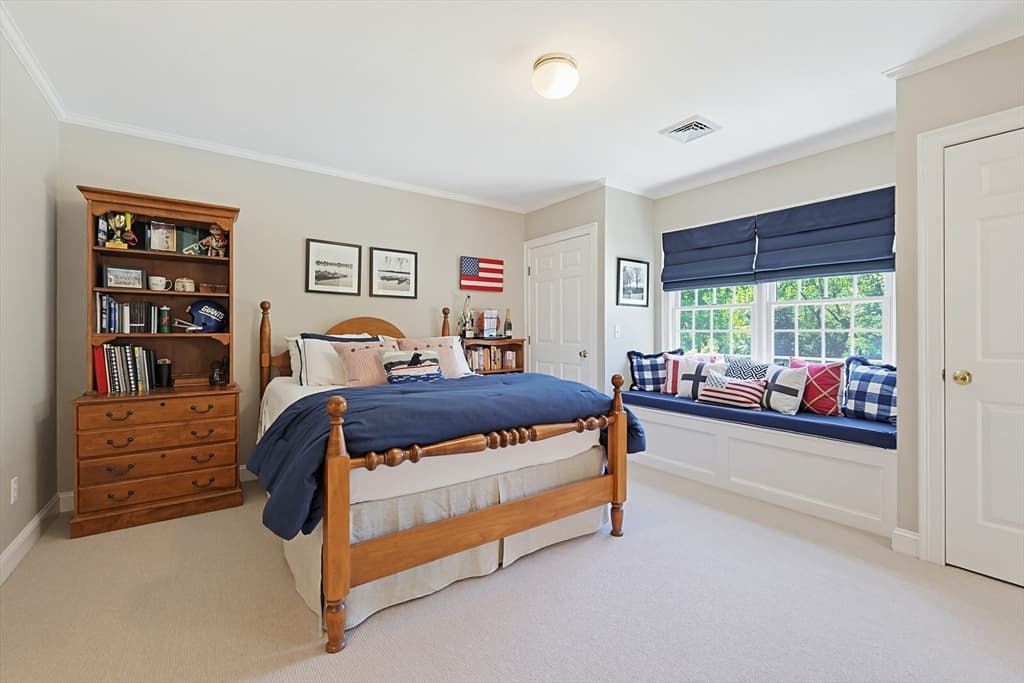 523 Old Westport Rd, Dartmouth MA 02747 photo 32