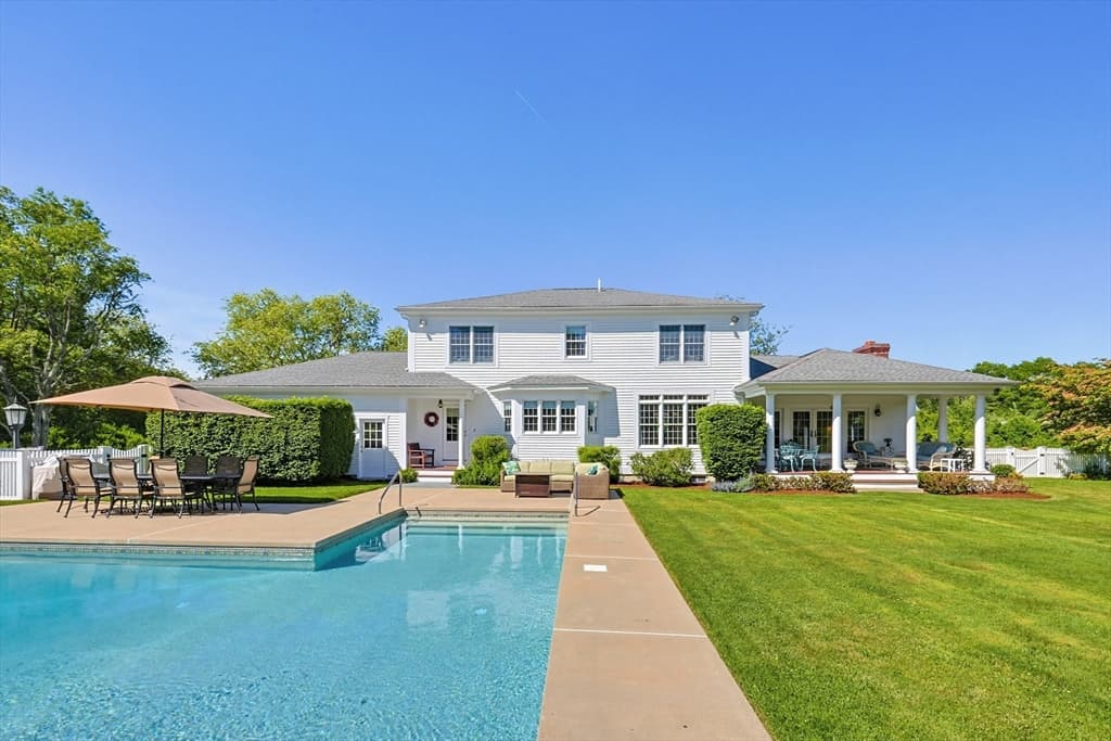 523 Old Westport Rd, Dartmouth MA 02747 photo 9