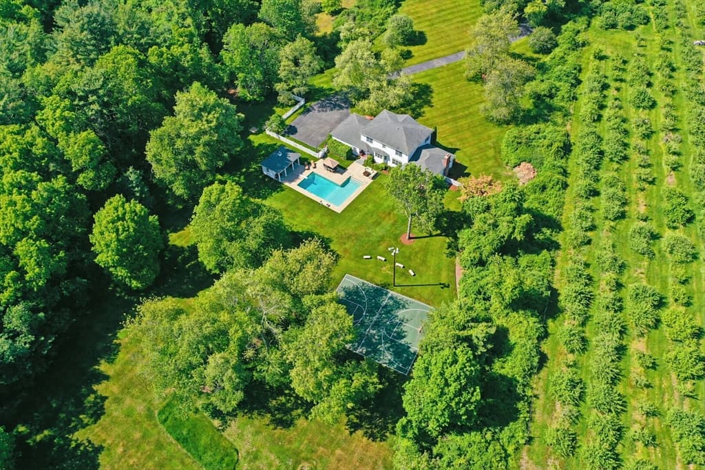 523 Old Westport Rd, Dartmouth MA 02747 photo 14