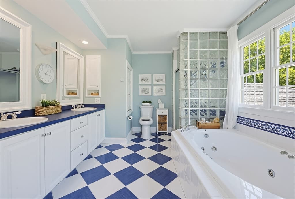 523 Old Westport Rd, Dartmouth MA 02747 photo 31