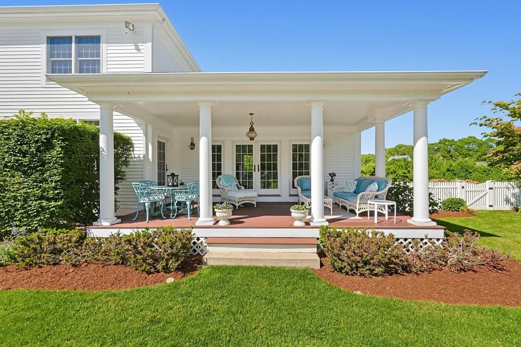 523 Old Westport Rd, Dartmouth MA 02747 photo 8