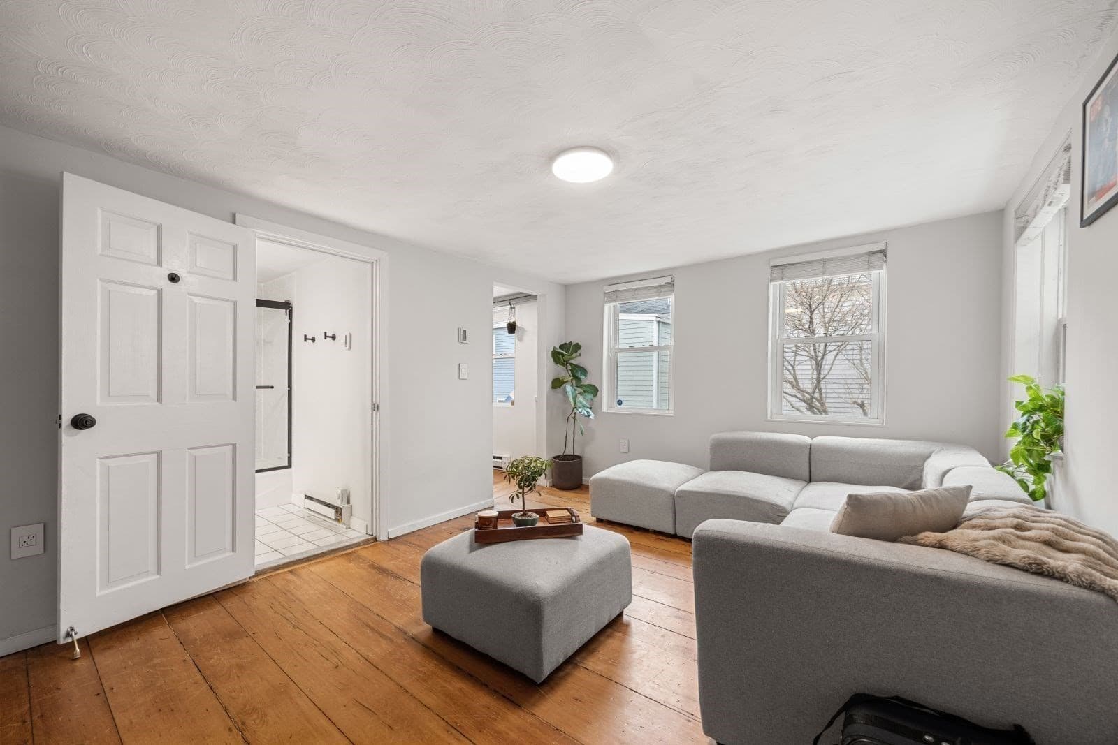 Single Family Residence at 4 Mead Street Ct, Boston MA 02129, photo 12 of 31