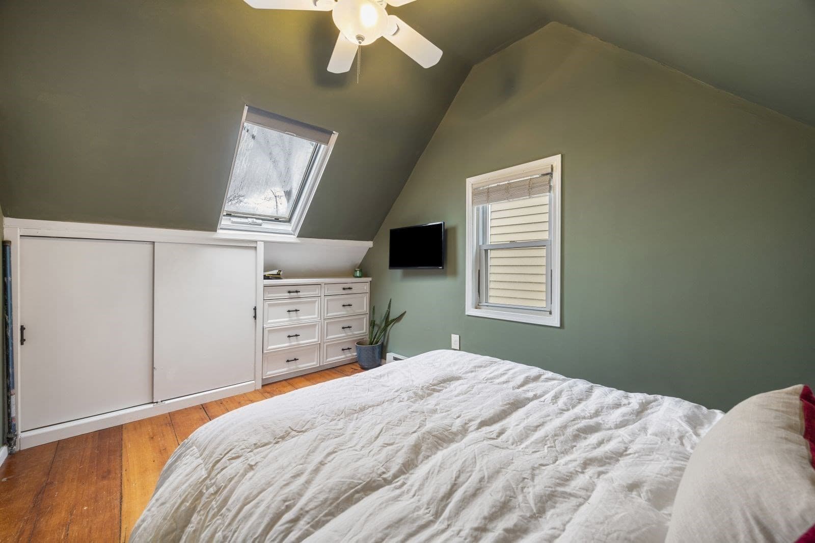 Single Family Residence at 4 Mead Street Ct, Boston MA 02129, photo 21 of 31