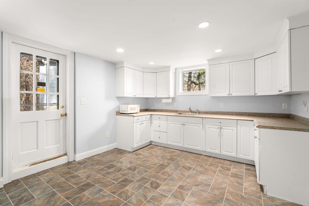 37 School Street, Weston MA 02493 photo 21