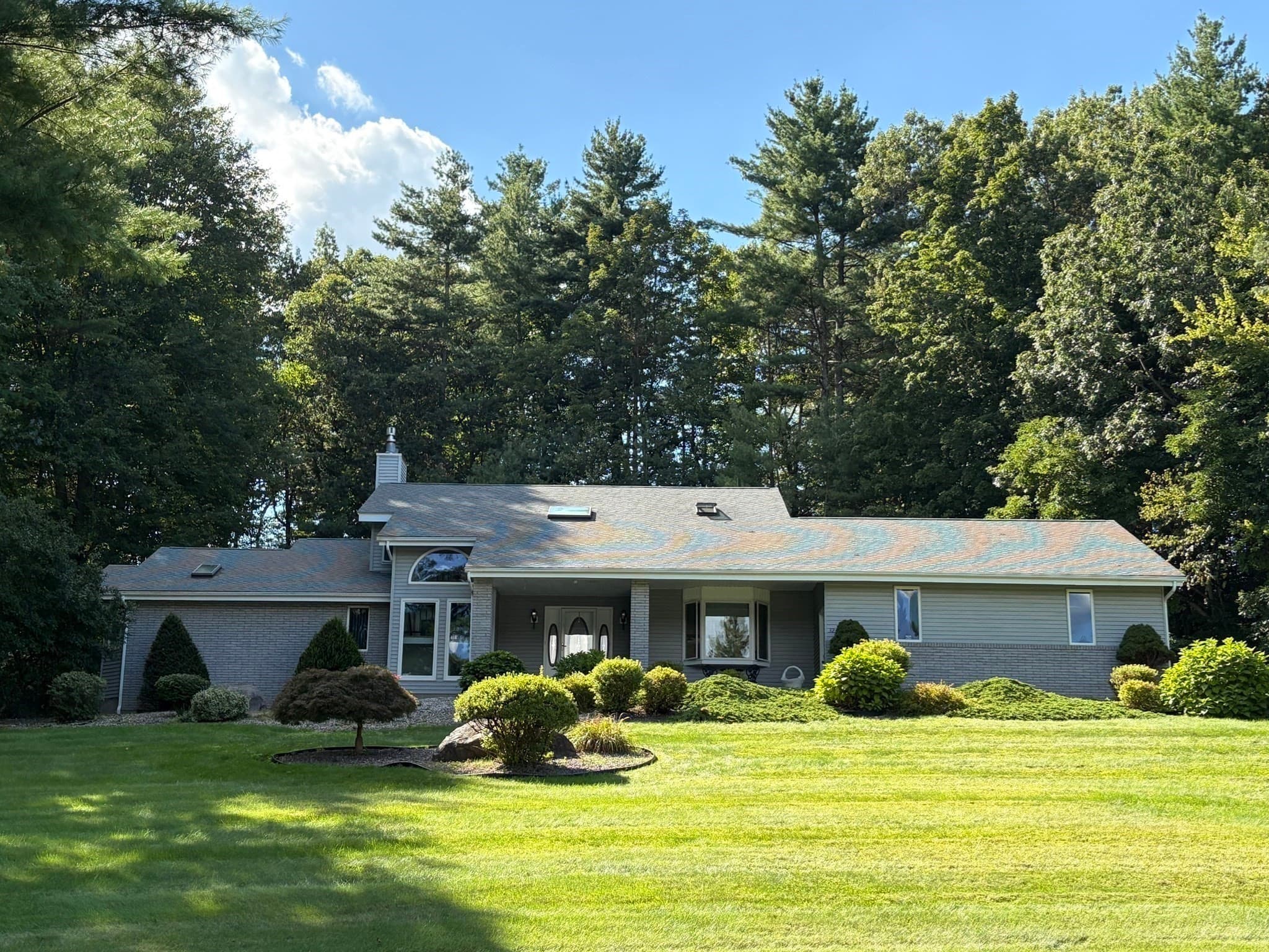 321 Westerly Cr., Ludlow MA 01056