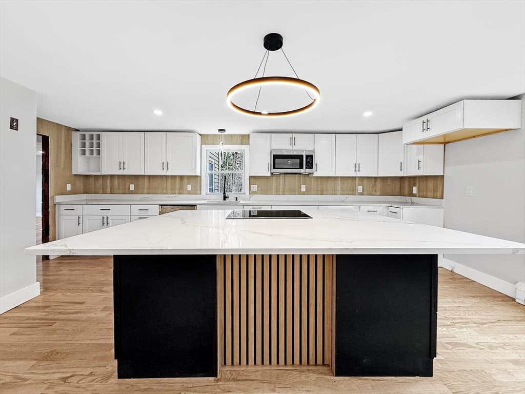 Single Family Residence at 21 Burlington Rd, Billerica MA 01821, photo 17 of 41