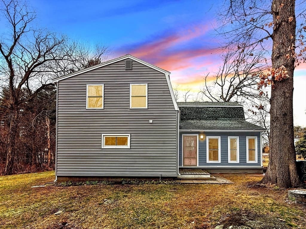 21 Burlington Rd, Billerica MA 01821
