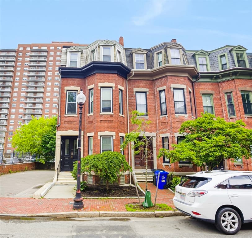 31 Worthington St., Boston MA 02120