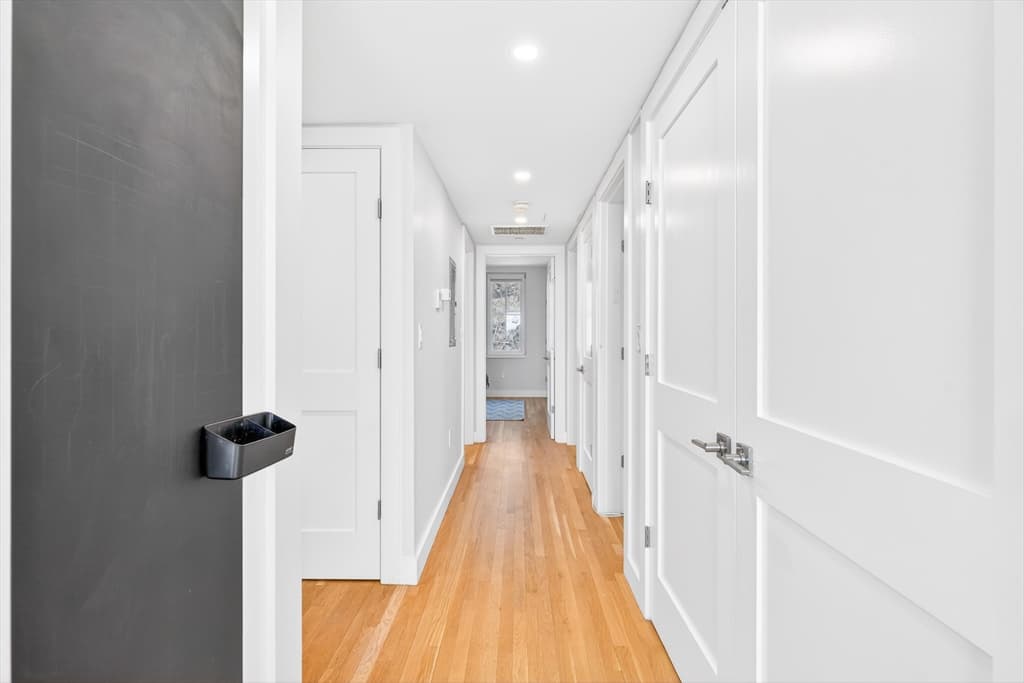 Condominium at 52 Fisher Ave # 302, Boston MA 02130, photo 13 of 39