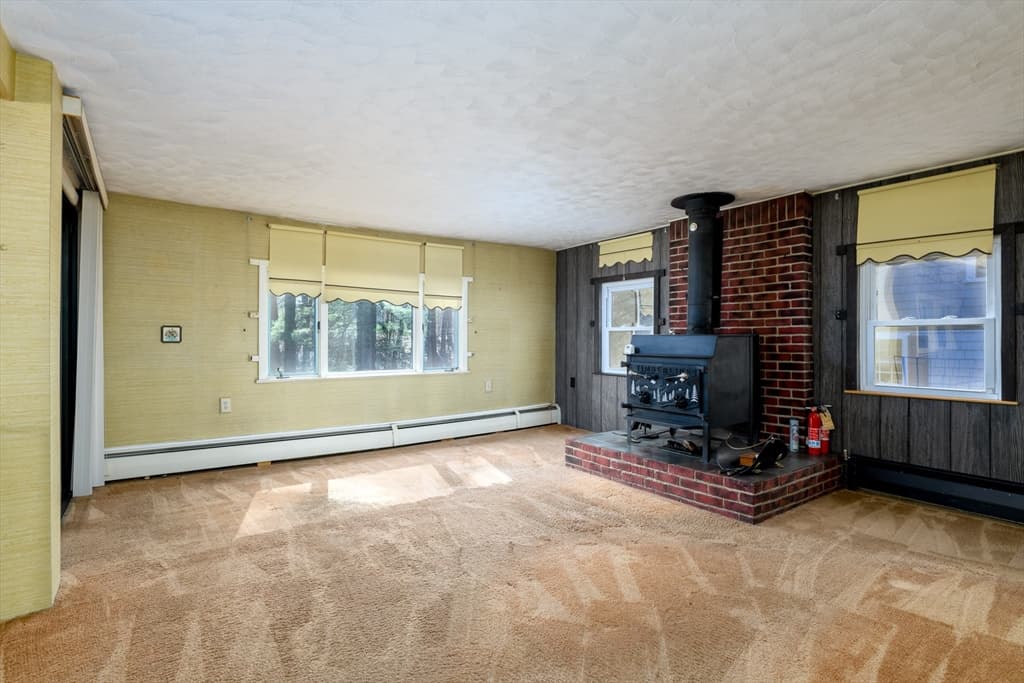 1138 Wachusett St, Holden MA 01520 photo 6