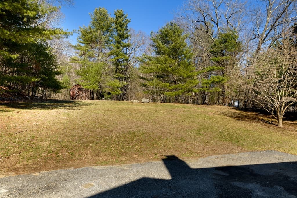1138 Wachusett St, Holden MA 01520 photo 16