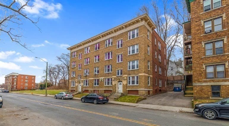 5+ Family - 5+ Units Up/Down at 236-240 Locust St, Springfield MA 01108, Springfield, photo 4 of 22