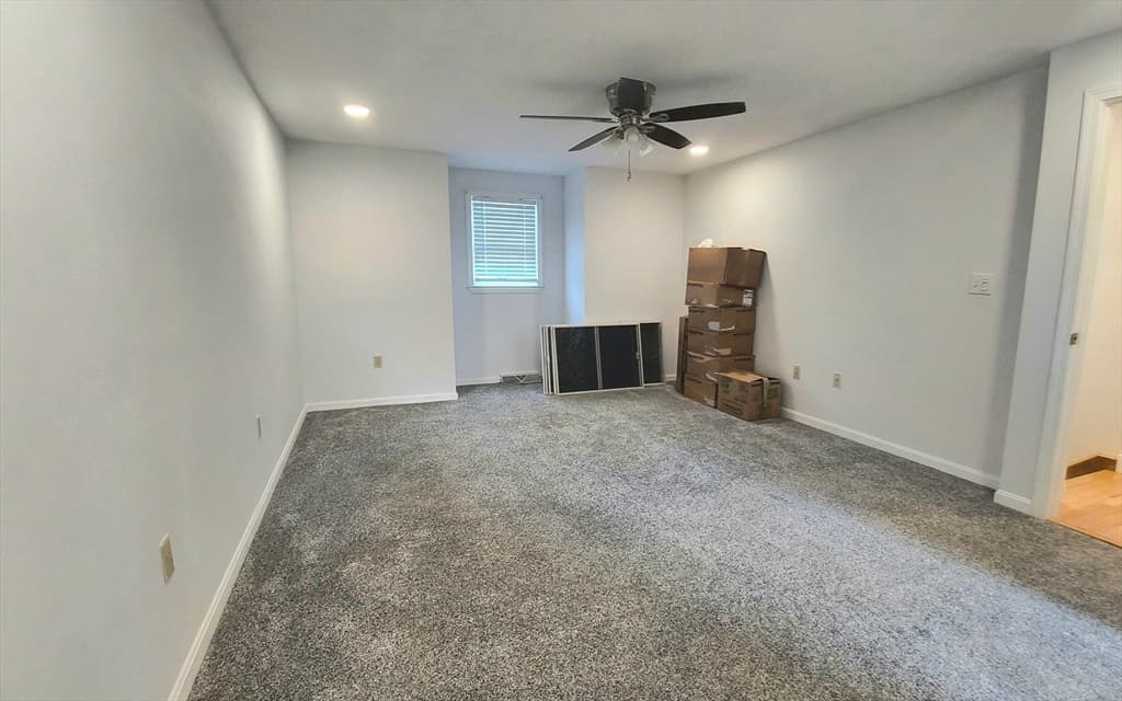 Single Family Residence at 154 Dudley Oxford Rd, Dudley MA 01571, Dudley, photo 23 of 42