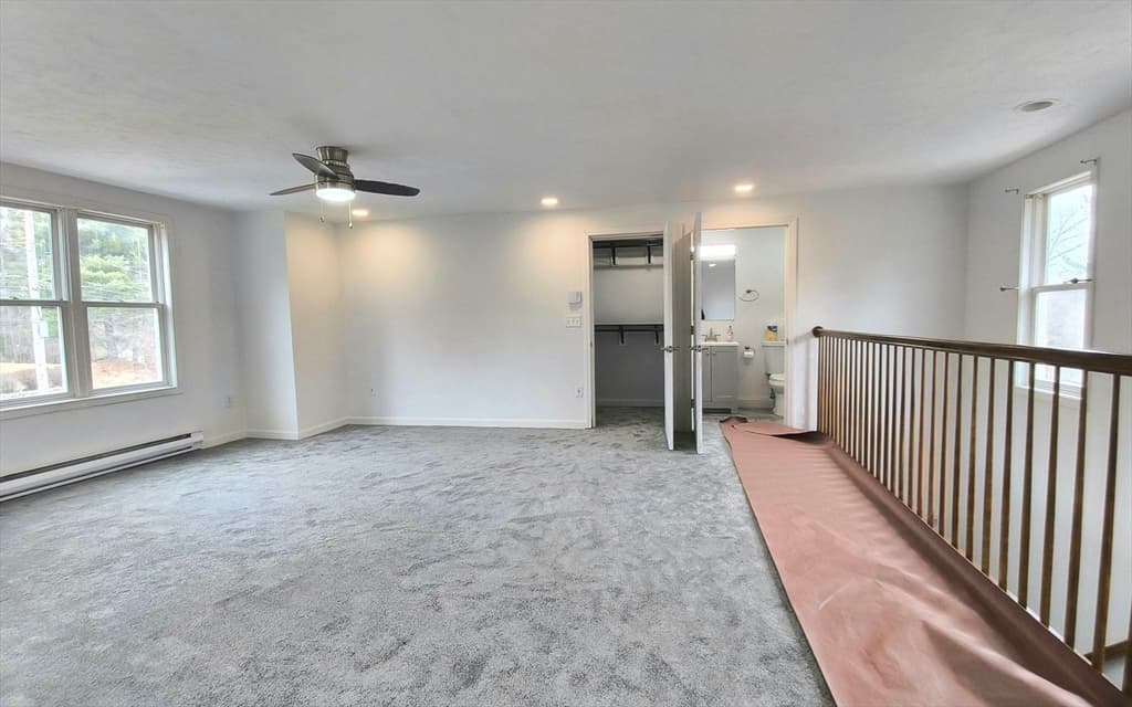 Single Family Residence at 154 Dudley Oxford Rd, Dudley MA 01571, Dudley, photo 32 of 42