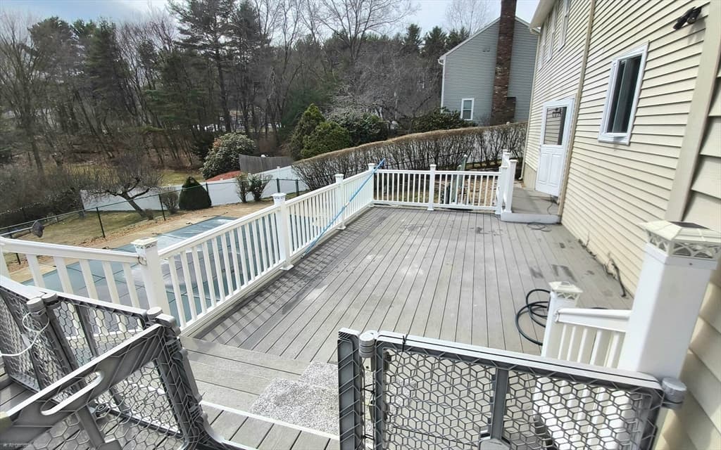 Single Family Residence at 154 Dudley Oxford Rd, Dudley MA 01571, Dudley, photo 30 of 42