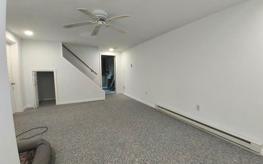 Single Family Residence at 154 Dudley Oxford Rd, Dudley MA 01571, Dudley, photo 35 of 42