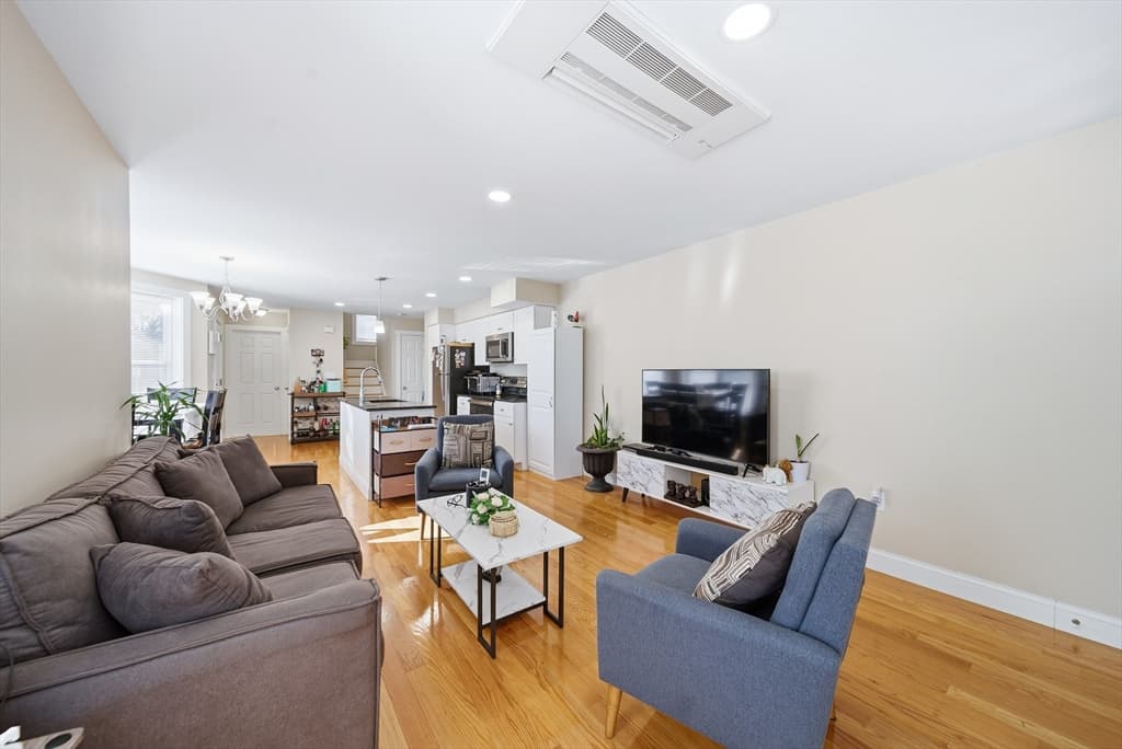 Single Family Residence at 527 Norfolk Street, Boston MA 02126, Boston, photo 5 of 37