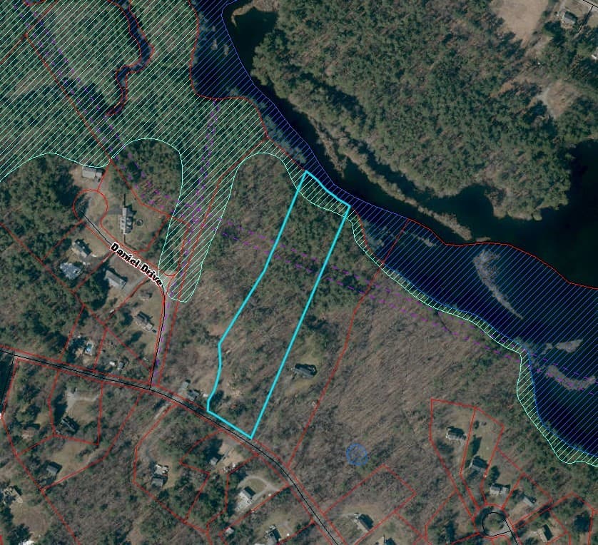 111 Squannacook Rd, Shirley MA 01464