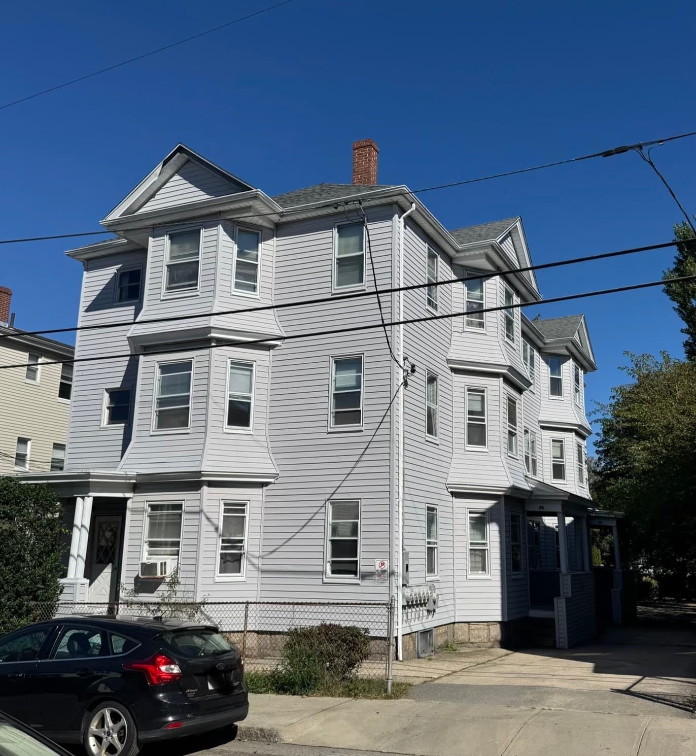 24-28 Hall St, Fall River MA 02724