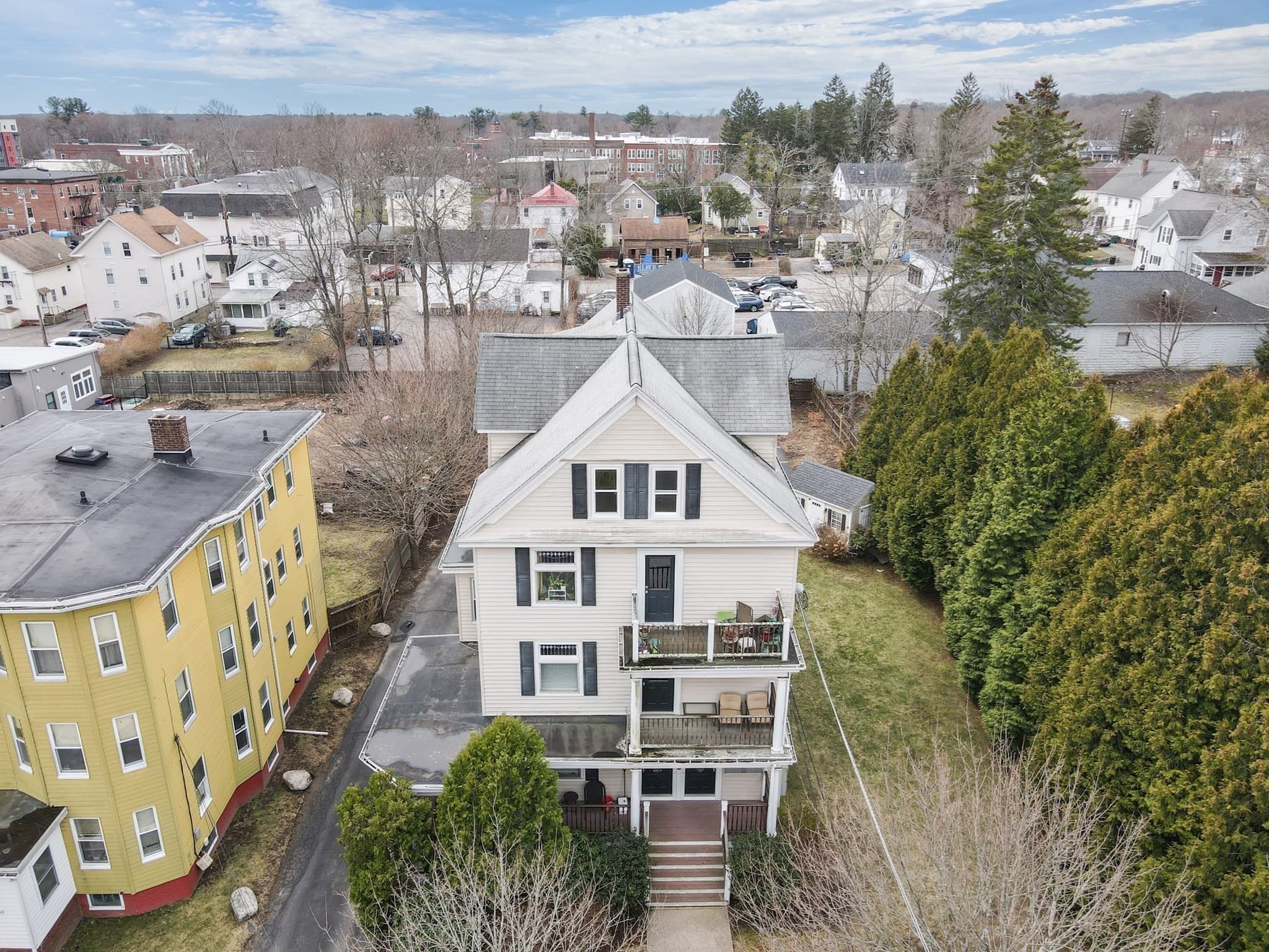 5-9 Family at 28 Church Street, North Attleboro MA 02760, photo 8 of 25