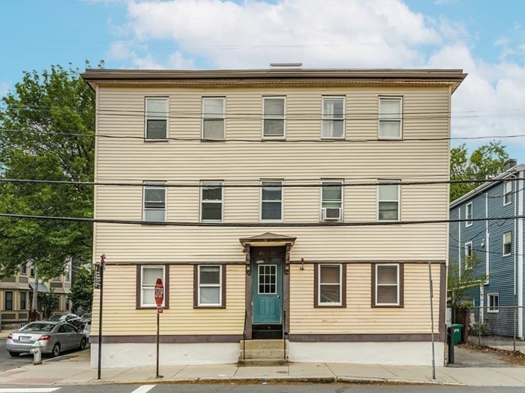 Condominium at 95 2nd Street # 3, Cambridge MA 02141, Cambridge, photo 10 of 12