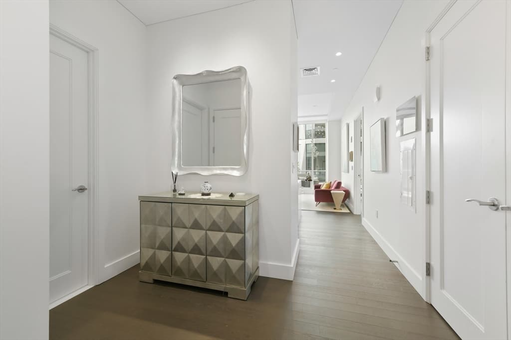 50 Liberty, Boston MA 02210 photo 12